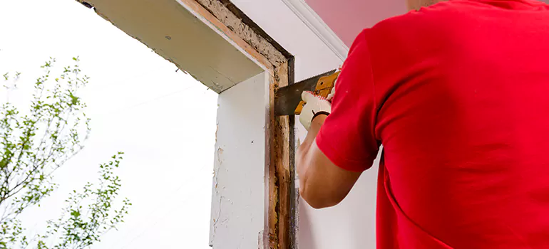 Residential Accordion Door Repair in Richmond, CA